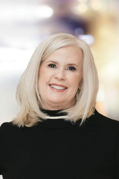 Portrait of Missy Miller Aldave, REALTOR® | NRLUX.